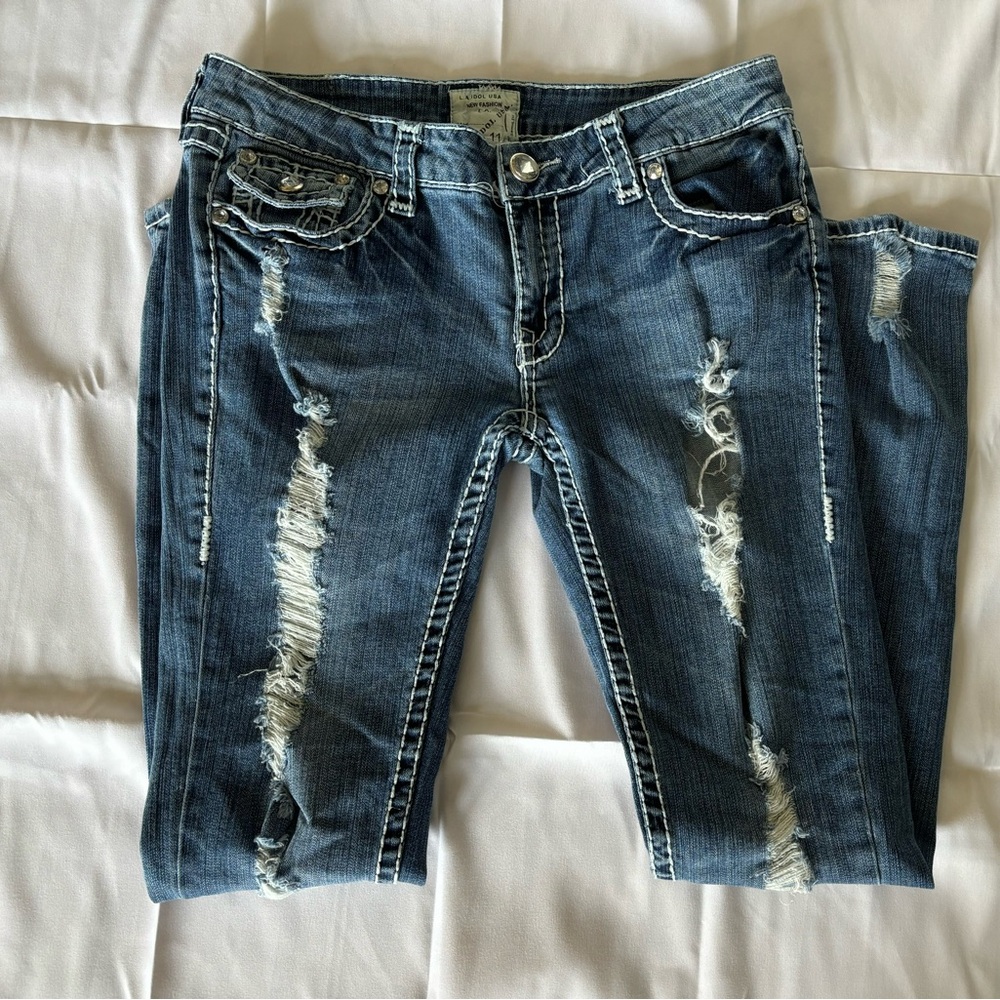 Women’s LA Idol Distressed Ripped Jeans with Faux Rhinestones Size 11